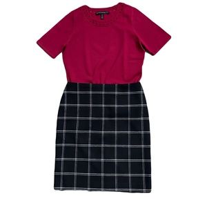 Ann Taylor Factory Window Pane Skirt, Pencil Cut, Size 2P, Excellent Condition